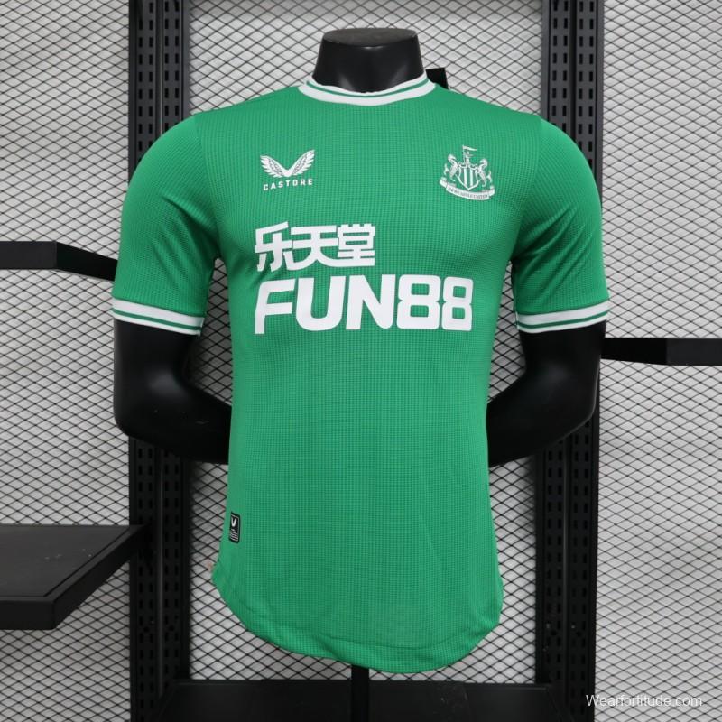 Player  Version 23/24 Newcastle United Away Green Jersey